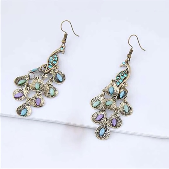 New  Vintage Boho Style Peacock Earrings - Picture 2 of 4